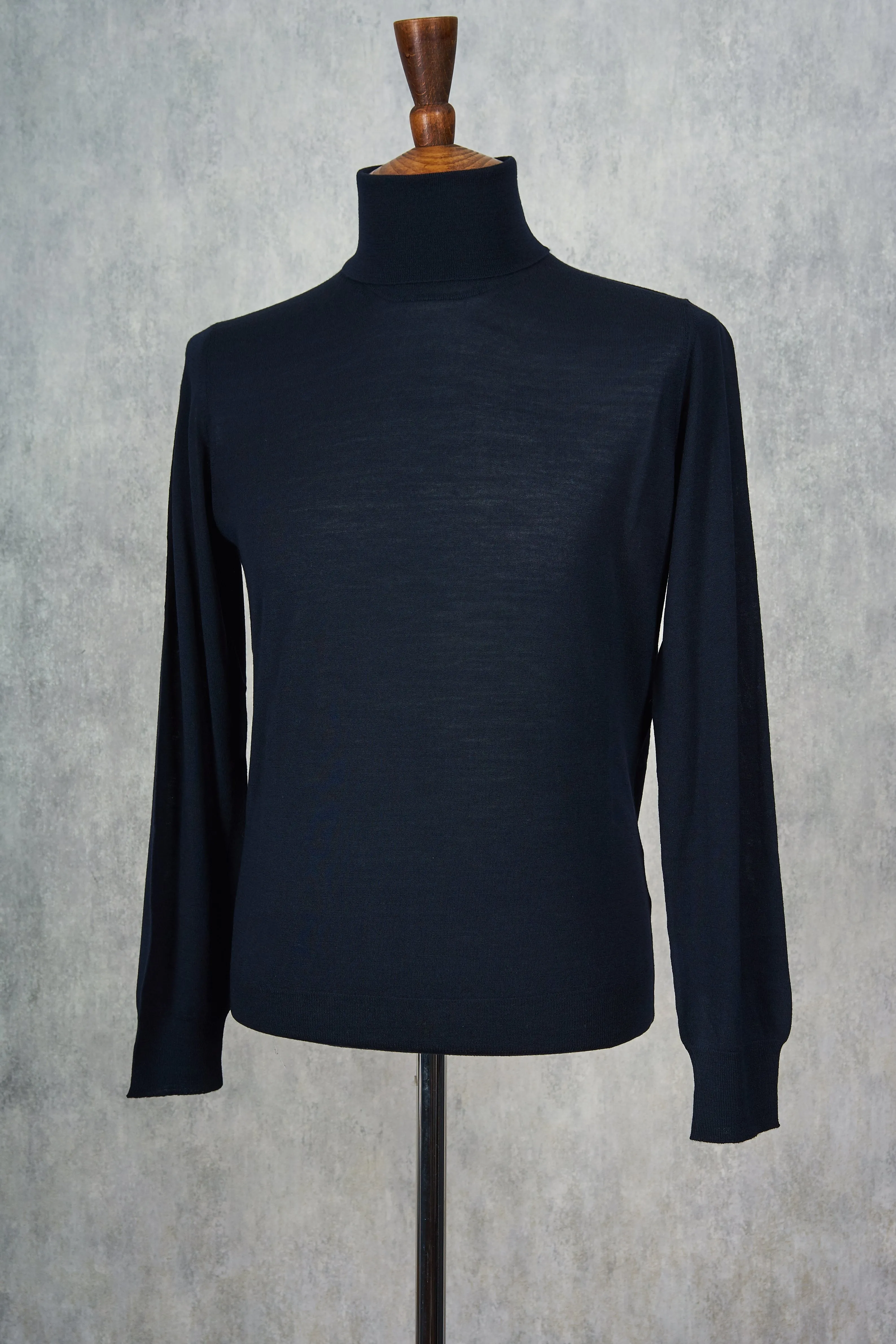 Ascot Chang Navy Extra-Fine Merino Wool Turtleneck Sweater