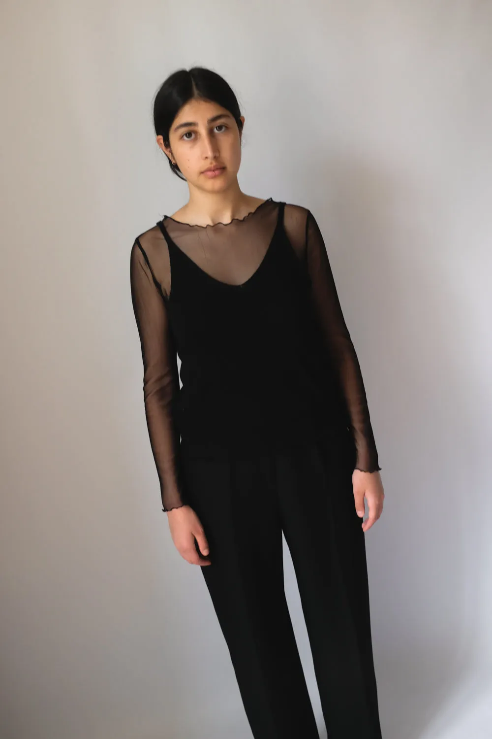 BLACK V KNIT CAMISOLE