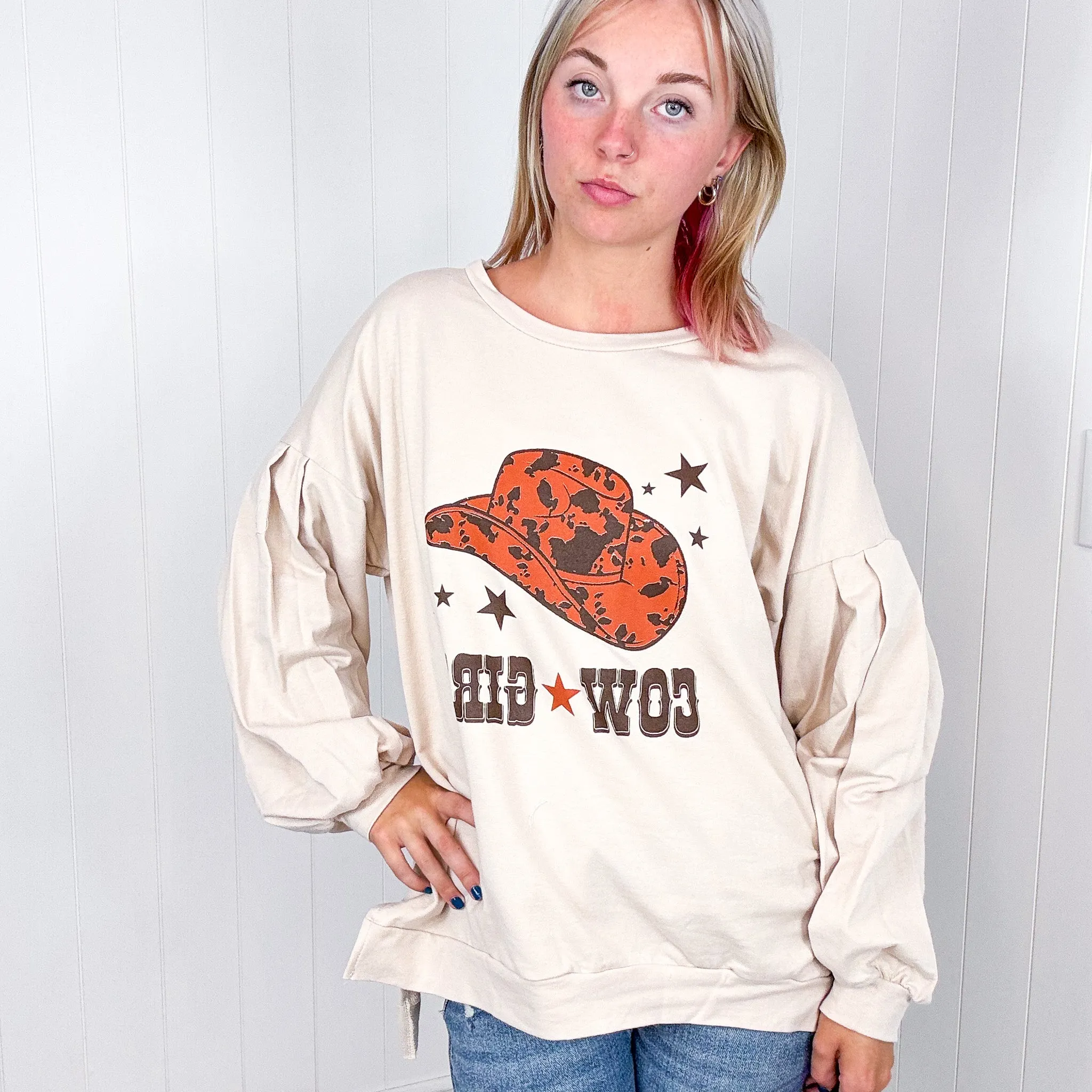 Cream Cow Girl Graphic Open Hemline Pullover