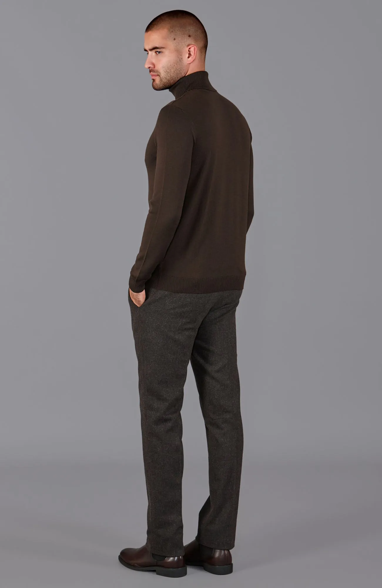 Mens Extra Fine Merino Wool Roll Neck Jumper