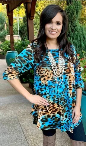 S/M*Turquoise Leopard Scoop Tunic